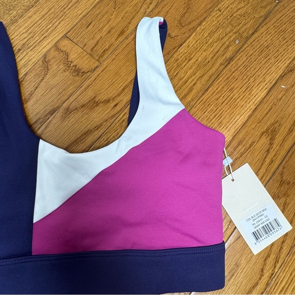 Wilo Color Block Scoop Sports Bra Navy Pink XS NEW - Picture 4 of 9